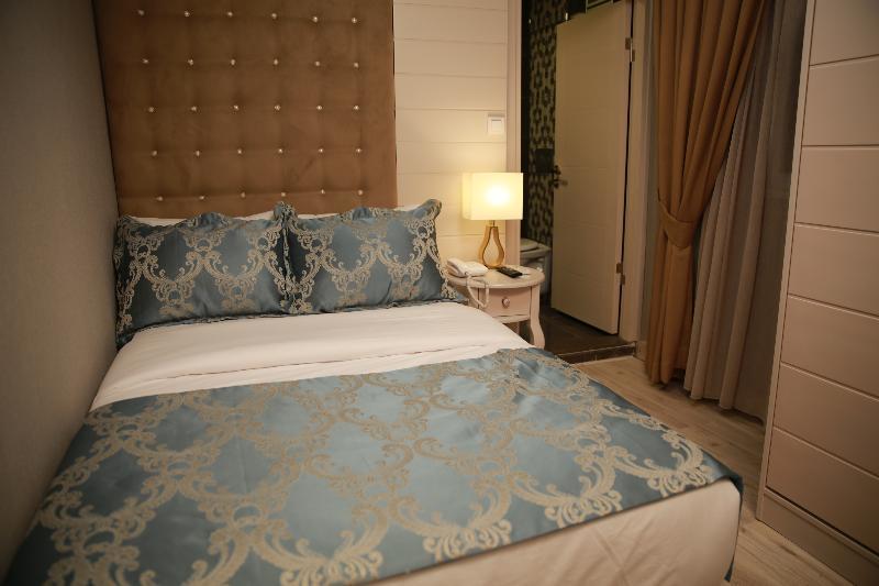 Pelican House Hotel Istanbul Ngoại thất bức ảnh